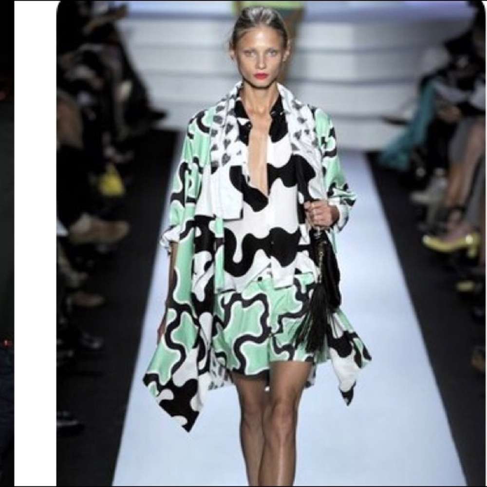 DVF spring 2011 silk Lycra tank